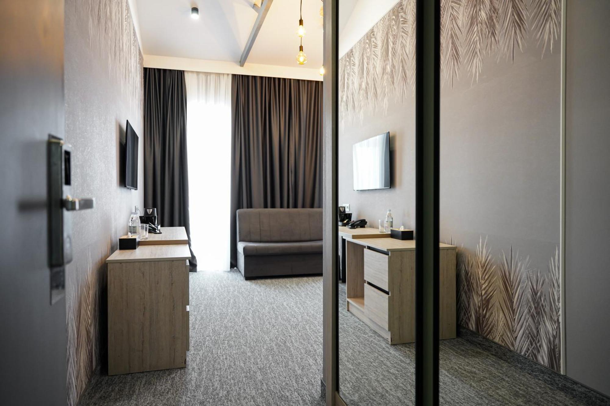 Dynasty Hotel & Spa Erywań Zewnętrze zdjęcie